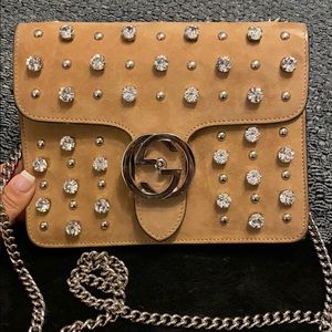 Women’s Gucci bag